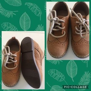Camel shoes